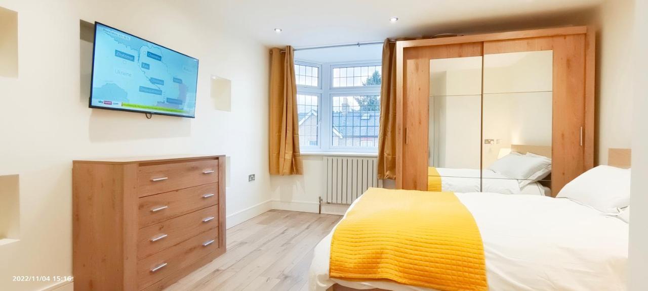 Apartmán First Floor Flat 1 Northwood Londýn Exteriér fotografie